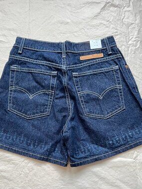 Vintage 90s Levis jean shorts dark wash denim blue 955 juniors 9 ornate hem